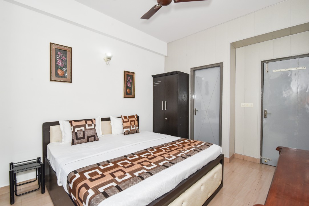 Independent 3 BHK
